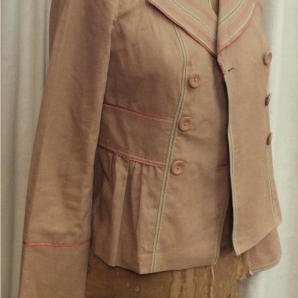 Brown Double-Breasted Blazer with Peplum Waist - Picture 6 of 7